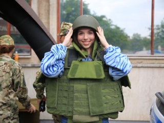 Rend & védelem egy seregszemle képein (2024) - fotó: 