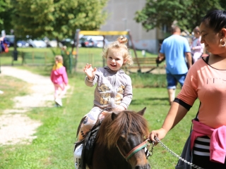 Gyermeknapi játszótér-avató a Bocskain - fotó: 