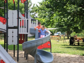 Gyermeknapi játszótér-avató a Bocskain - fotó: 