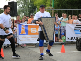 Nemzetközi erős emberek versenye - fotó: 