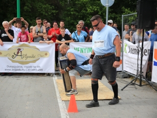 Nemzetközi erős emberek versenye - fotó: 