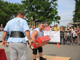 Nemzetközi erős emberek versenye - fotó: 