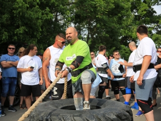 Nemzetközi erős emberek versenye - fotó: 