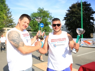 Nemzetközi erős emberek versenye - fotó: 