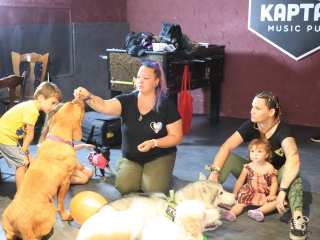 Jägermeister-gyűjtők a Kaptárban (2024) - fotó: 