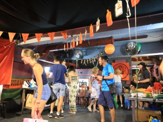 Jägermeister-gyűjtők a Kaptárban (2024) - fotó: 