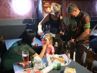 Jägermeister-gyűjtők a Kaptárban (2024) - fotó: 