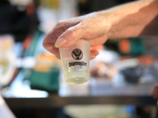 Jägermeister-gyűjtők a Kaptárban (2024) - fotó: 