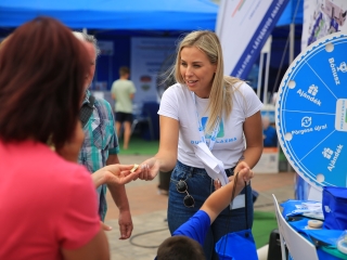 Egészség- és Családi Napok a Városháza téren - fotó: 