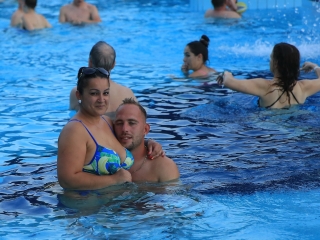 Éjszakai csobbanás az élményfürdőben 2.0 - fotó: 