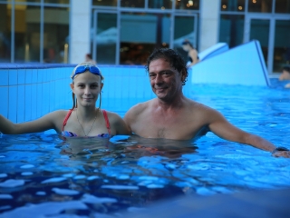 Éjszakai csobbanás az élményfürdőben 2.0 - fotó: 