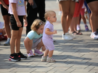 Fuss velünk, fuss értünk! (2024) - fotó: 