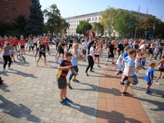 Fuss velünk, fuss értünk! (2024) - fotó: 