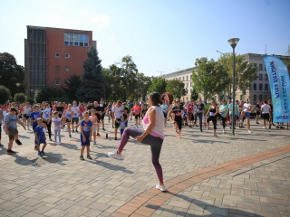 Fuss velünk, fuss értünk! (2024) - fotó: 