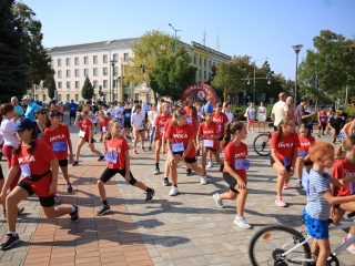 Fuss velünk, fuss értünk! (2024) - fotó: 