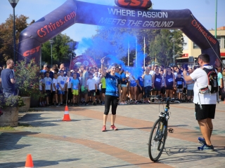 Fuss velünk, fuss értünk! (2024) - fotó: 