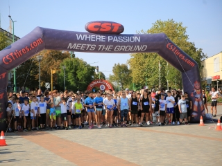 Fuss velünk, fuss értünk! (2024) - fotó: 