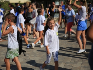 Fuss velünk, fuss értünk! (2024) - fotó: 