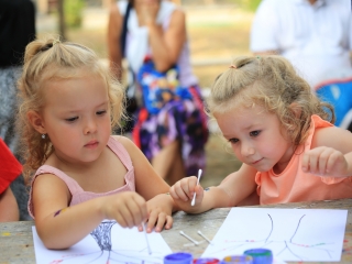 Az MMK és a József Attila Könyvtár közös születésnapja - fotó: 