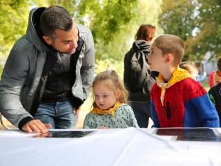 Autómentes nap a Petőfi ligetben (2024) - fotó: 