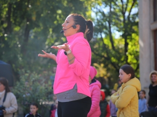 Mozdulj, Dózsa 45! - fotó: 