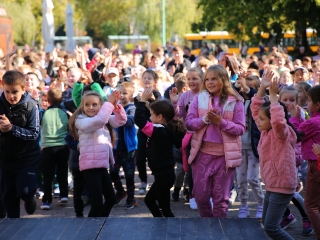 Mozdulj, Dózsa 45! - fotó: 