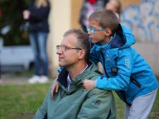 Világnapi koncert és virágültetés a zeneiskolánál (2024) - fotó: 