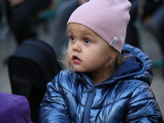 Világnapi koncert és virágültetés a zeneiskolánál (2024) - fotó: 