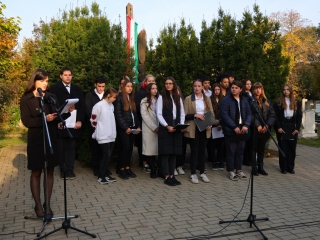 Megemlékezés és díjátadó 1956 ünnepén - fotó: 