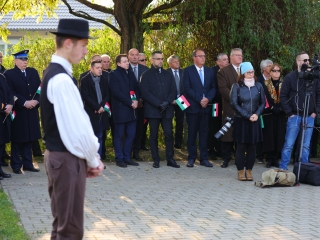 Megemlékezés és díjátadó 1956 ünnepén - fotó: 