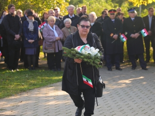 Megemlékezés és díjátadó 1956 ünnepén - fotó: 