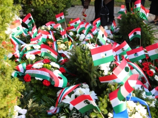 Megemlékezés és díjátadó 1956 ünnepén - fotó: 