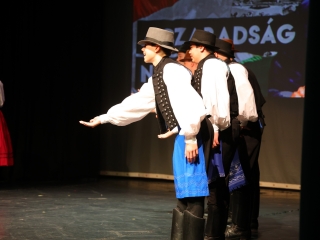 Megemlékezés és díjátadó 1956 ünnepén - fotó: 