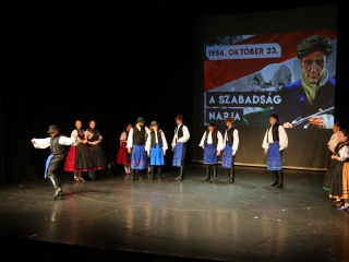 Megemlékezés és díjátadó 1956 ünnepén - fotó: 