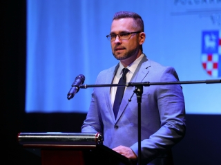 Megemlékezés és díjátadó 1956 ünnepén - fotó: 