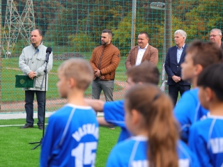 Műfüves pálya átadás - fotó: 