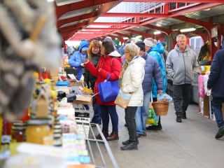 Kincsvadászat az évzáró bolhapiacon - fotó: 