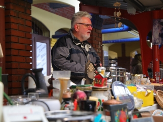 Kincsvadászat az évzáró bolhapiacon - fotó: 