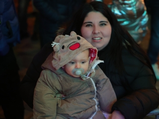 Advent első vasárnapja a Városháza téren (2024) - fotó: 