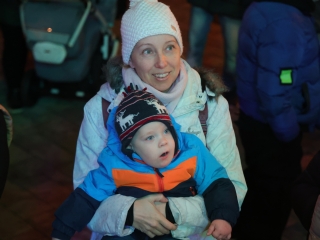 Advent első vasárnapja a Városháza téren (2024) - fotó: 