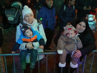 Advent első vasárnapja a Városháza téren (2024) - fotó: 