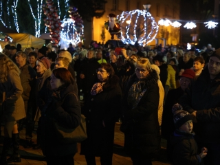 Advent első vasárnapja a Városháza téren (2024) - fotó: 
