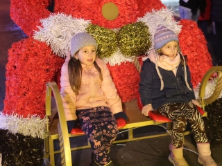 Advent első vasárnapja a Városháza téren (2024) - fotó: 