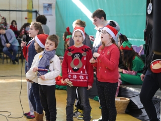 Joulupukki a Béke városrészben - fotó: 