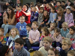 Joulupukki a Béke városrészben - fotó: 