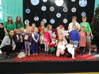 Joulupukki a Béke városrészben - fotó: 