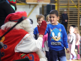 Joulupukki a Béke városrészben - fotó: 