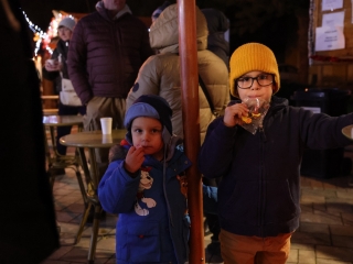 A remény gyertyája is felizzott  - fotó: 