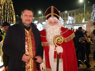 A remény gyertyája is felizzott  - fotó: 