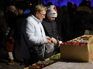 A remény gyertyája is felizzott  - fotó: 